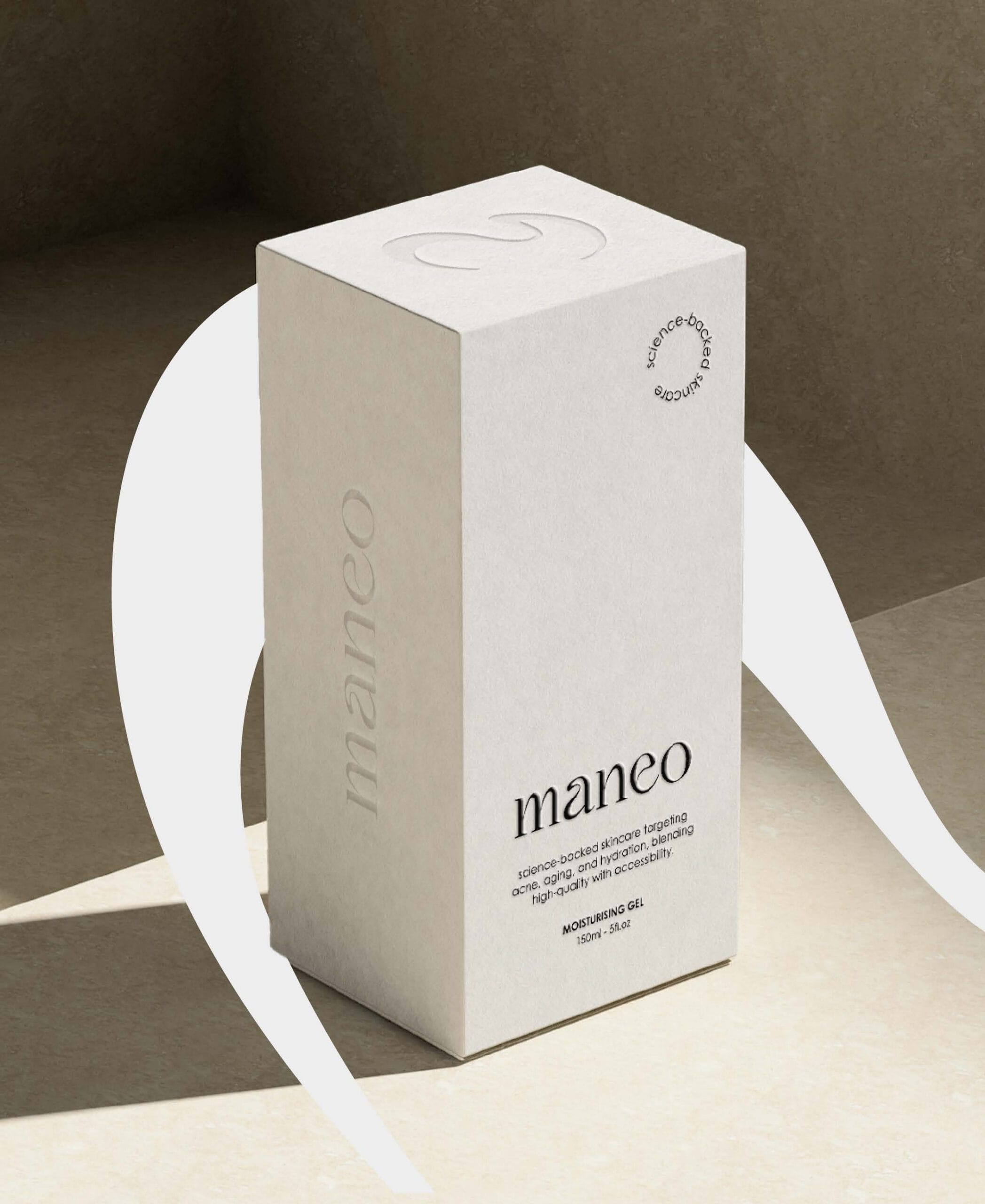 Diseño de packaging para la marca de cosmética Maneo